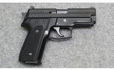 Sig Sauer ~ P229 ~ .40 S&W - 1 of 4