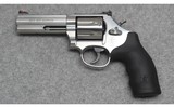 Smith & Wesson ~ 686-6 ~ .357 S&W Magnum - 2 of 3