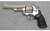 Smith & Wesson ~ 29-3 ~ .44 Remington Magnum - 2 of 3