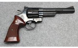 Smith & Wesson ~ 29-10 ~ .44 Remington Magnum - 1 of 3