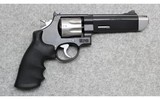 Smith & Wesson ~ 627-15 PC ~ .357 S&W Magnum - 1 of 3