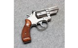 Smith & Wesson ~ 66-2 ~ .357 Magnum - 1 of 2