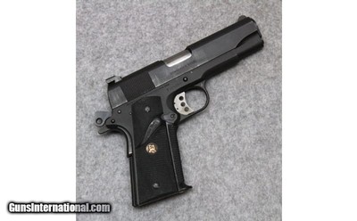 Colt ~ Commander ~ .45 Auto
