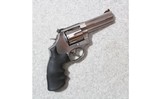 Smith & Wesson ~ 686-6 ~ .357 Magnum - 1 of 2