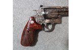 Colt ~ Anaconda ~ 44 Magnum - 4 of 5