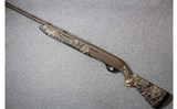 Winchester ~ Super X4 Waterfowl Hunter ~ 12 Gauge - 2 of 11