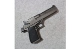 Magnum Research ~ Desert Eagle ~ .44 Magnum
