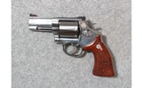 Smith & Wesson ~ 686-6 ~ .357 Magnum - 2 of 3