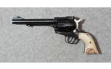 Ruger ~ New Model Blackhawk~ 38-40 Winchester & 10mm Auto Convertible - 2 of 3