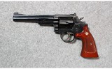 Smith & Wesson ~ 19-4 ~ .357 Magnum