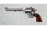 Ruger ~ New Model Super Blackhawk ~ .44 Magnum