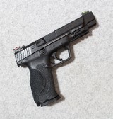 Smith & Wesson ~ M&P 9 Pro Series ~ 9mm Luger - 1 of 2