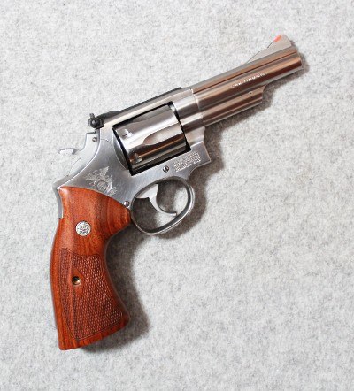 Smith & Wesson ~ 66-2 ~ .357 Magnum