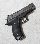 Sig Sauer ~ P226 ~ .40 S&W - 1 of 3
