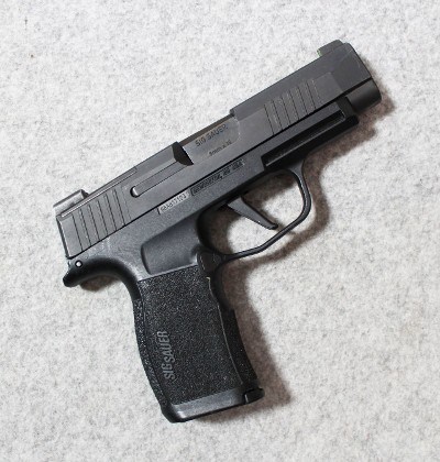Sig Sauer ~ P365 XL ~ 9mm Luger