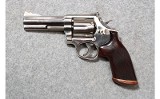 Smith & Wesson ~ 586 ~ .357 Magnum - 2 of 2