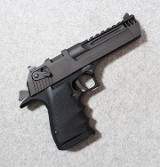 Magnum Research ~ Desert Eagle ~ .357 Magnum - 1 of 3