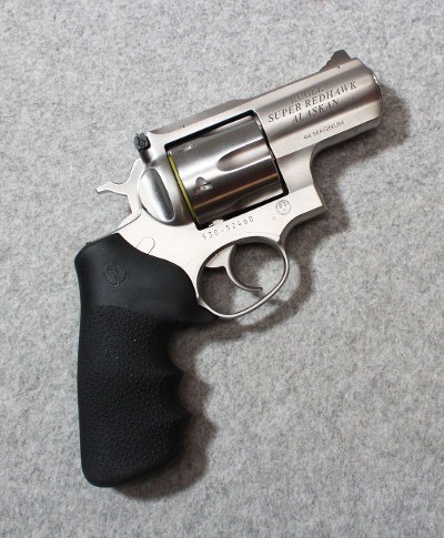 Ruger ~ Super Redhawk Alaskan ~ .44 Magnum