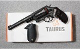 Taurus ~ The Judge ~ .45LC / .410 - 3 of 3