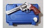 Smith & Wesson ~ 686-6 Plus Deluxe ~ .357 Magnum - Image 3 of 3