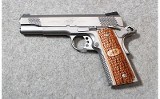 Kimber ~ Stainless Raptor II ~ 10mm Auto - 2 of 3