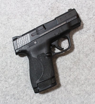 Smith & Wesson ~ M&P 9 Shield M2.0 ~ 9mm Luger - Image 1 of 2