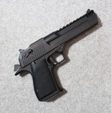 Magnum Research ~ Desert Eagle ~ .357 Magnum - 1 of 2