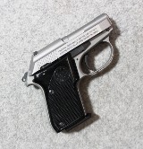 Beretta ~ 3032 Tomcat ~ .32 Auto - 1 of 3