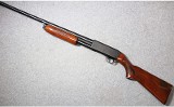 Ithaca ~ Model 37 Featherlight ~ 12 Gauge - 2 of 11