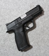 Smith & Wesson ~ M&P9 Performance Center ~ 9mm Luger - 1 of 2