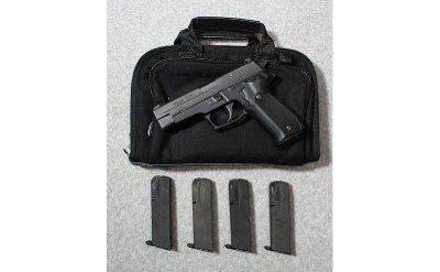 Sig Sauer ~ P226 ~ 9mm Luger - Image 3 of 3
