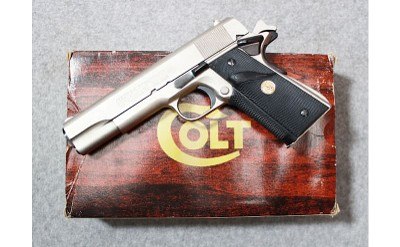 Colt ~ Government Model Series 70 ~ .45 Auto - Image 4 of 4