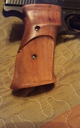 Smith and Wesson model 41 - 3 of 5