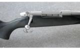 Weatherby Fiber Mark V Stainless .270 Wby. Mag. - 2 of 8