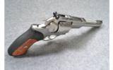 Ruger Super Redhawk .44 Magnum - 2 of 4