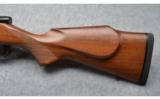 Weatherby Vanguard V2 .243 Win - 7 of 8