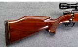 Weatherby Mark V .300 Magnum - 2 of 9