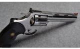 Colt Anaconda .44 Magnum - 3 of 4
