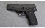 Sig Sauer P226 9 MM - 2 of 4