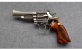 Smith & Wesson 19-4 .357 Magnum - 2 of 5