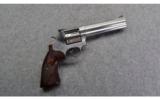 Smith & Wesson 686-6 .357 Magnum - 1 of 2