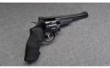 Smith & Wesson 29-10 .44 Magnum - 1 of 3