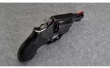 Smith & Wesson ~ 36-7 ~ .38 S&W Spl. - 4 of 4