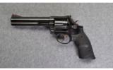 Smith & Wesson ~ 586 ~ .357 Mag. - 2 of 3