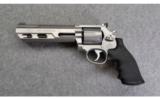 Smith & Wesson ~ 686-6 Competitor ~ .357 Mag. - 2 of 4