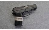 Sig Sauer ~ SP2022 ~ .40 S&W - 1 of 2