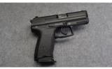 Heckler & Koch ~ P2000 ~ .40 S&W - 1 of 2
