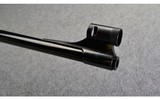 Weatherby ~ Mark V Deluxe ~ .300 Wby. Mag. - 8 of 12