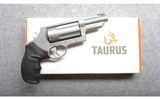 Taurus~Judge~.45 Colt/.410 Gauge - 4 of 4