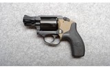 Smith & Wesson~Bodyguard~.38 SPL+P - 2 of 2